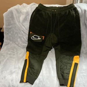 NWOT Nike Sweatpants